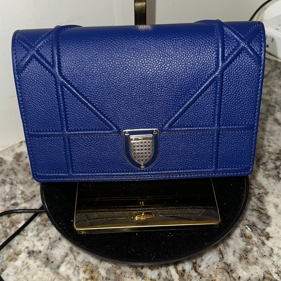 Dior Royal Blue Crossbody Bag PRE-OWNED. - Picture 1 of 17